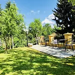 게스트하우스 Europa Zum Gruenen Baum 3*