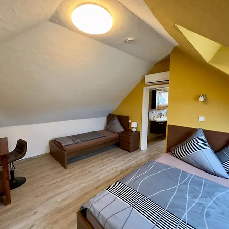 Europa Zum Gruenen Baum 3*