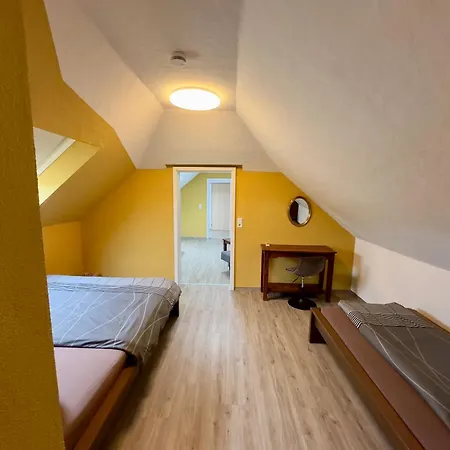 Europa Zum Gruenen Baum Vendégház