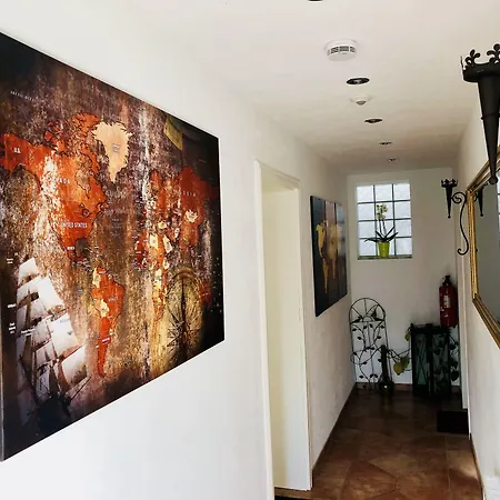 Europa Zum Gruenen Baum Vendégház Rust