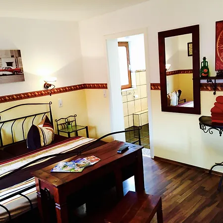 Pensión Europa Zum Grünen Baum