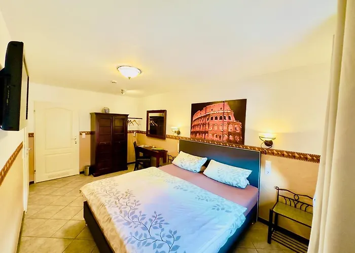 Europa Zum Gruenen Baum Gæstehus