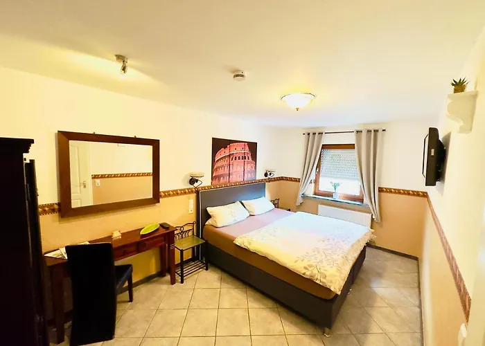 Europa Zum Gruenen Baum 3* Rust