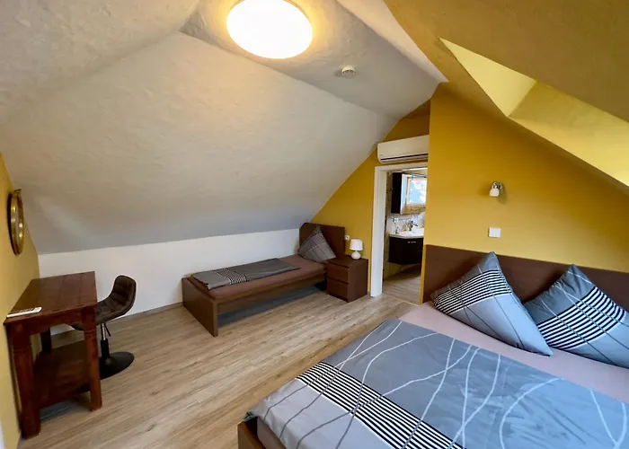 Europa Zum Gruenen Baum 3*