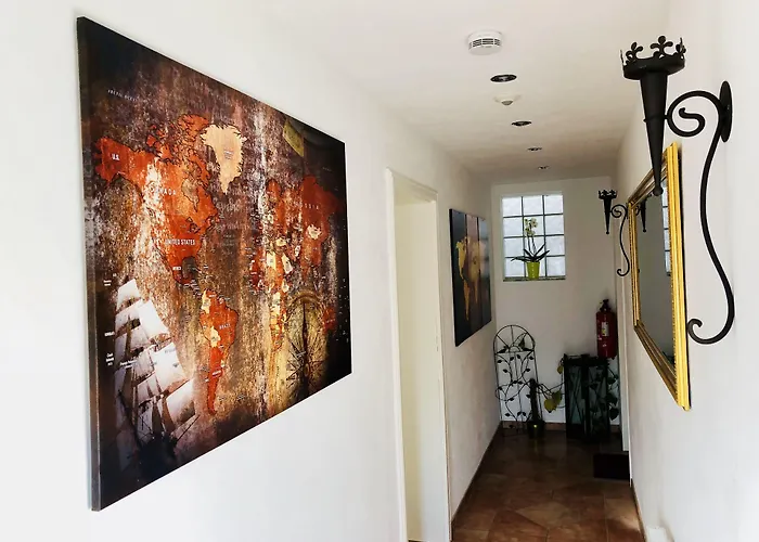 Europa Zum Gruenen Baum Gæstehus Rust