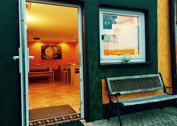 Europa Zum Gruenen Baum