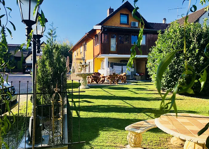 Europa Zum Gruenen Baum Gæstehus 3*