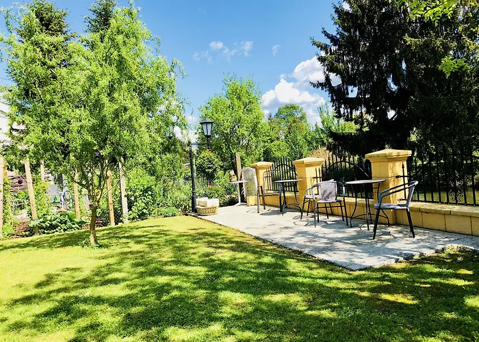 Gæstehus Europa Zum Gruenen Baum 3*