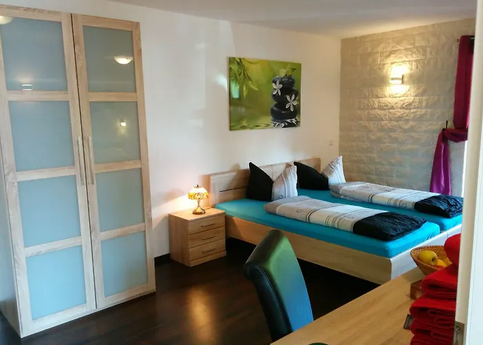 Europa Zum Gruenen Baum Rust