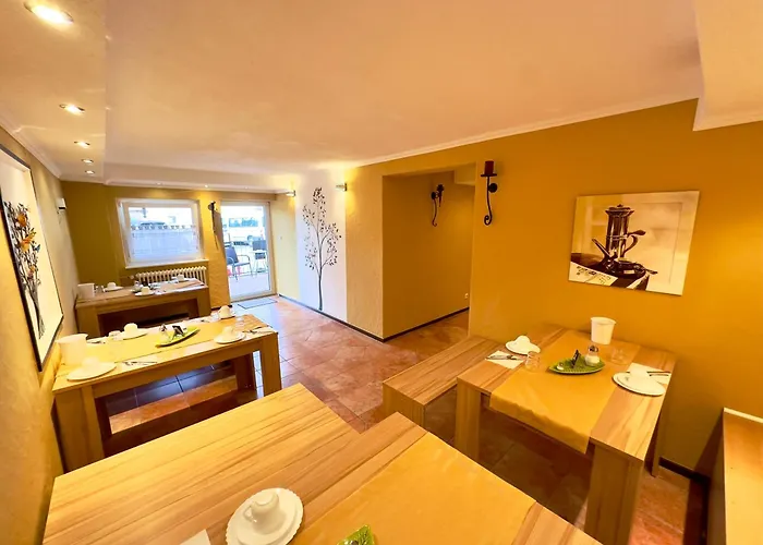 Europa Zum Gruenen Baum 3*